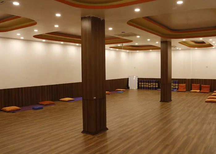 Hotel Nepalaya 3*